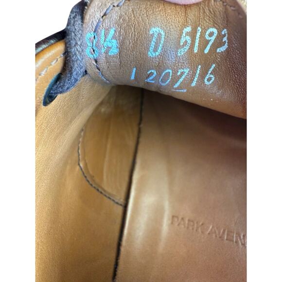 Allen Edmonds \